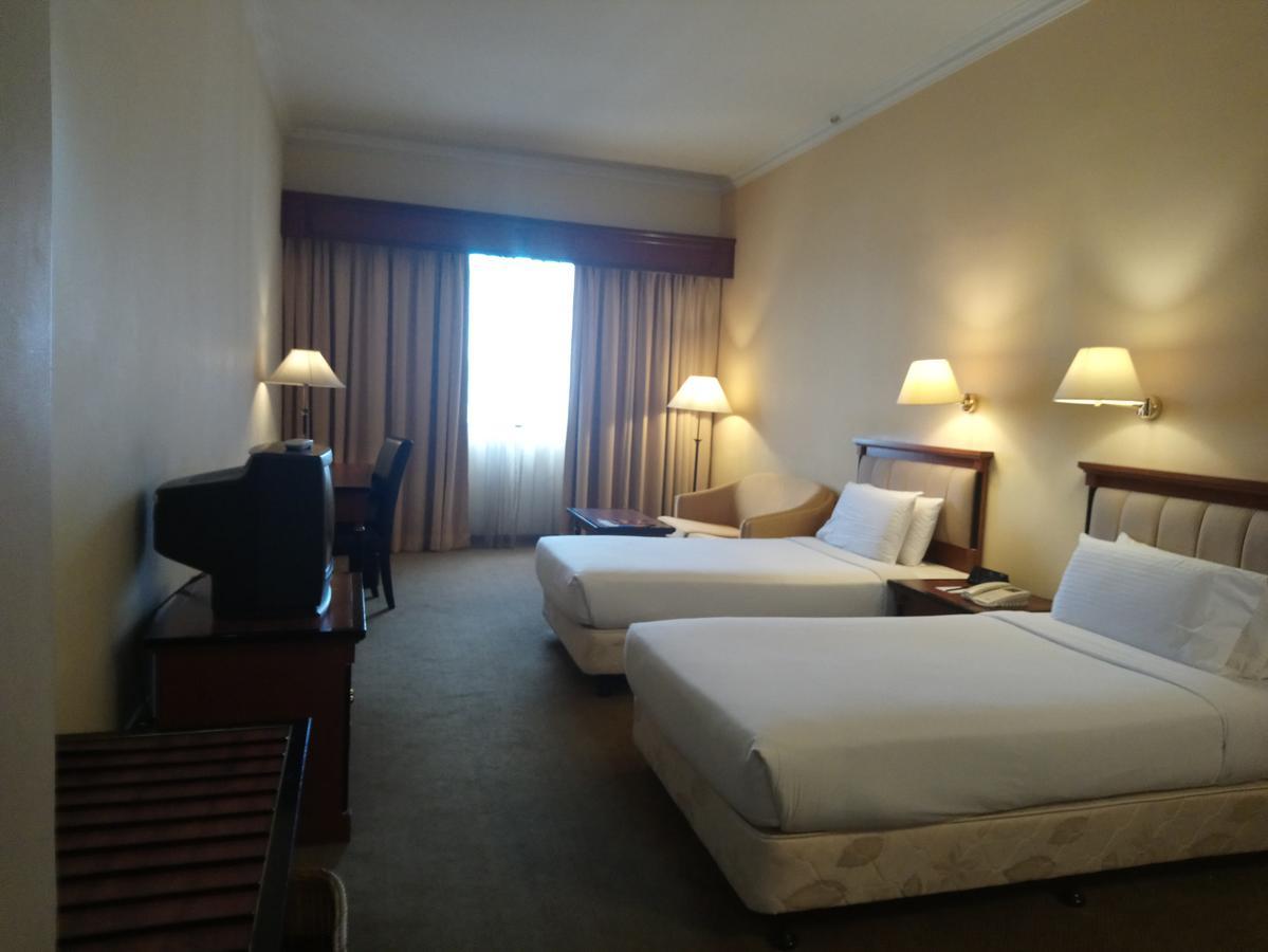 Dynasty Hotel Куала Лумпур Екстериор снимка